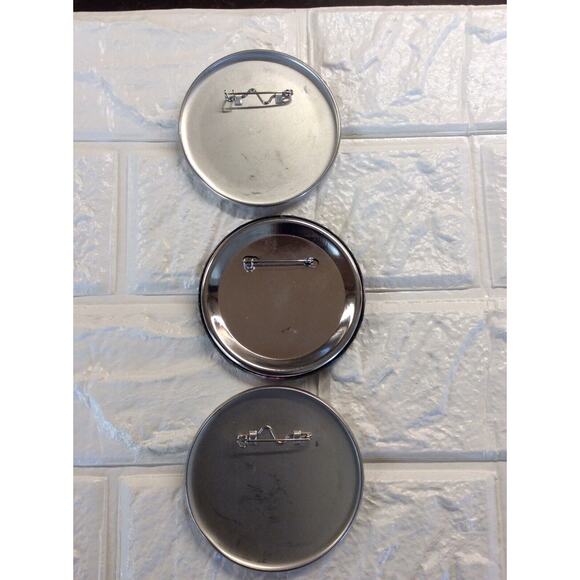 3 Vintage 1980's Taylor Dayne MGM Grand 3" Pinback Button Collectable - Picture 3 of 4